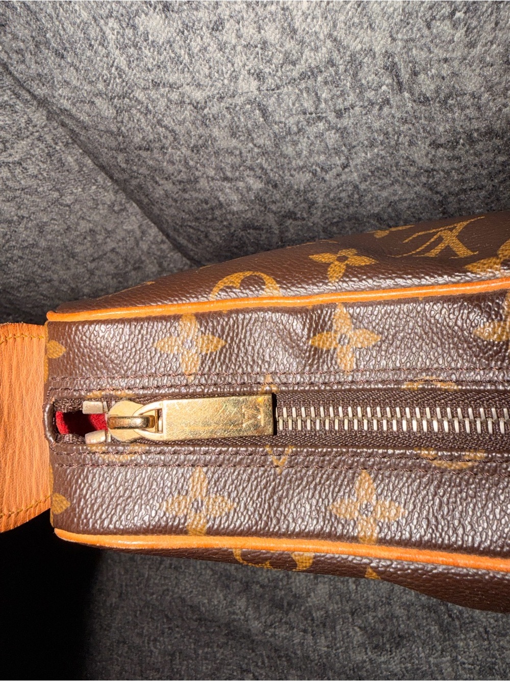 Louis Vuitton Monogram Croissant mm Shoulder Bag in Brown and Tan - Picture 5 of 5